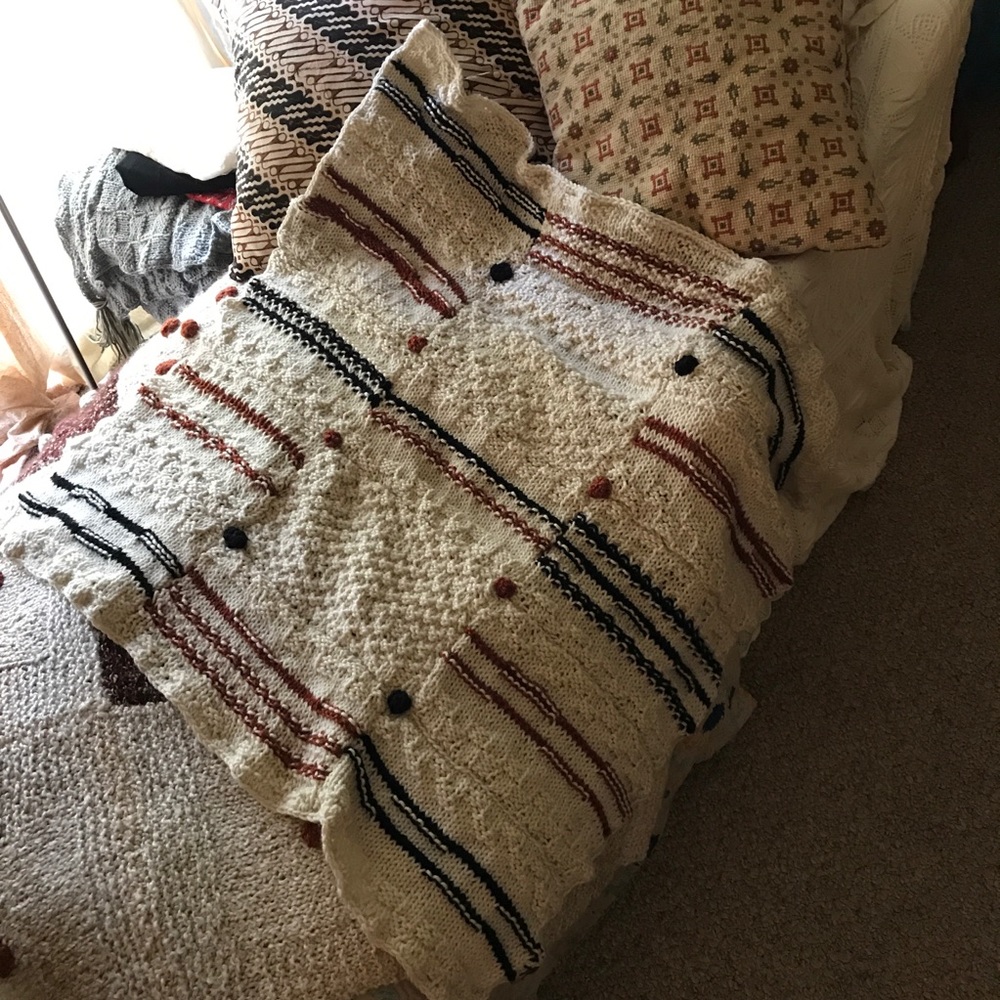 Baby Crib Blanket Artisan Handknit NEW 40”square